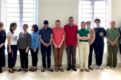 Triệt phá đường dây đánh bạc có nhiều ‘quý bà’ tham gia