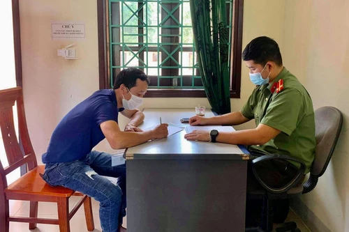 Công an triệu tập nam thanh niên đăng tin có thuốc nam chữa Covid -19