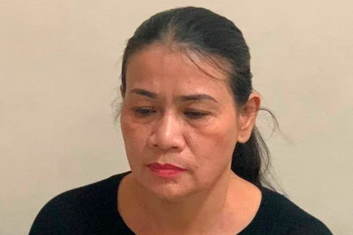 Nốt ruồi đầu mày lộ chân tướng người phụ nữ phẫu thuật thẩm mỹ để trốn nã