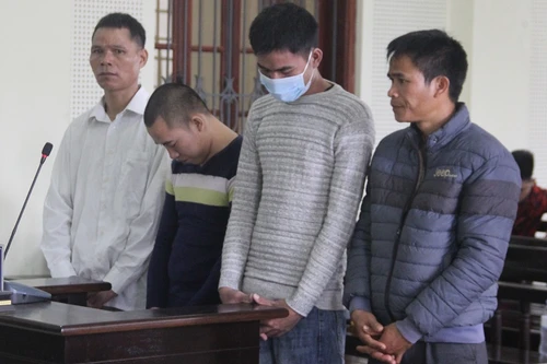 Xin đi làm công nhân, bé gái bị lừa bán sang Trung Quốc