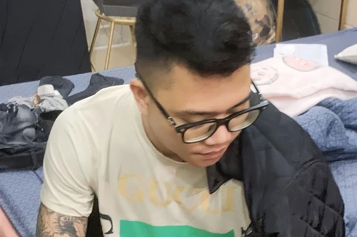 Bắt giữ nam thanh niên bán ma túy ‘nước vui’