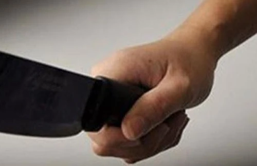 Bị tấn công trong đêm, hai mẹ con trọng thương