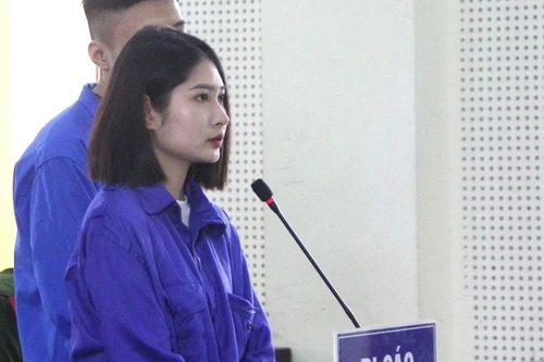 Người đẹp dùng phòng chung cư làm nơi mở tiệc ‘bay lắc’ ma tuý cùng bạn bè