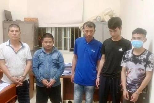 Bắt giữ chủ “lò chó” cung cấp bom xăng cho “cẩu tặc” hành nghề