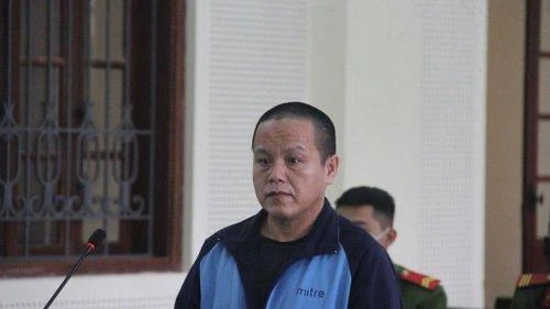 Bị bắt giữ khi bán ma tuý trên đỉnh đồi