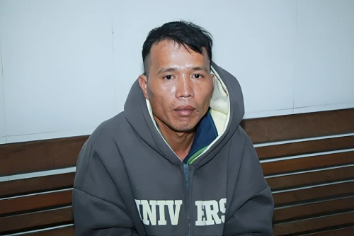 Đi cướp ngân hàng để trả nợ nần do thua đánh bạc online