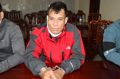 Người đàn ông ‘sa lưới’ cùng 54 nghìn viên hồng phiến và 2kg ketamine