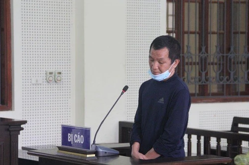 Bán hộ ma túy để lấy tiền công, người đàn ông trả giá