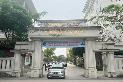 Xôn xao nữ sinh lớp 10 ở Nghệ An treo cổ tự tử nghi do bị bạo lực học đường