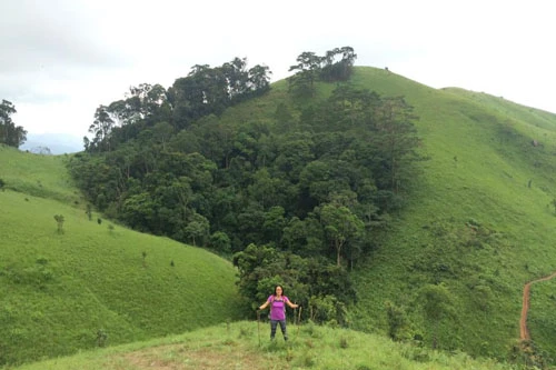 Đừng đùa với đàn bà đẹp Tà Năng…