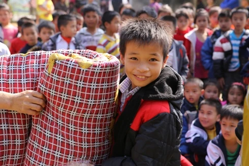 Những món quà Tết ấm áp nghĩa tình