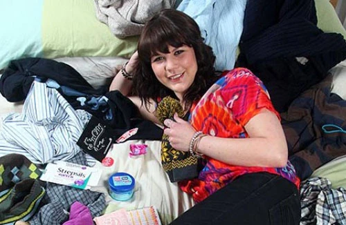 Hồn nhiên khoe "chiến lợi phẩm" phòng the