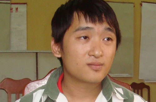 Kẻ sát hại cha đẻ man rợ mơ ngày về với mẹ