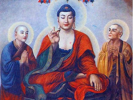 Chuẩn bị tôn tượng Phật Thích Ca và hai đại đệ tử