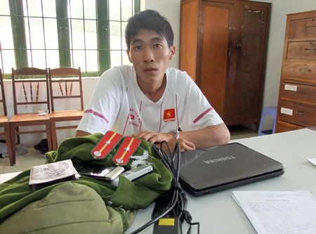 Giả công an để... tán gái rồi trộm cắp! 