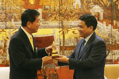 Hà Nội sẵn sàng tiếp nhận các xe PCCC Nhật Bản tài trợ