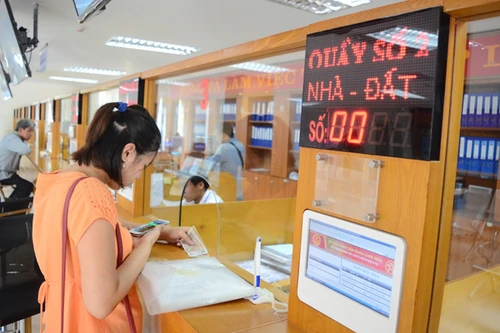 Hà Nội đề xuất cơ chế khuyến khích tự giảm biên chế