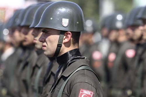 Thổ Nhĩ Kỳ dẹp bỏ mọi trường quân sự, thu về một mối