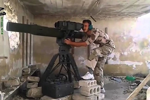 Phiến quân tấn công Syria bằng tên lửa chống tăng của Mỹ ở Aleppo