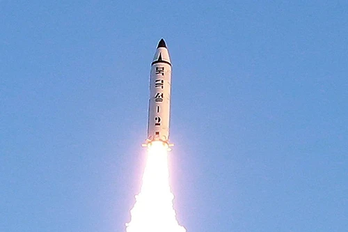 Triều Tiên xác nhận các vụ thử tên lửa để nhắm vào căn cứ Mỹ ở Nhật