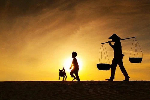 Ai dạy con, dạy từ khi nào?