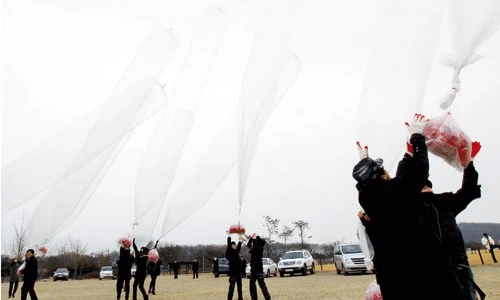 Quà Tết đặc biệt đến với Triều Tiên tử không trung