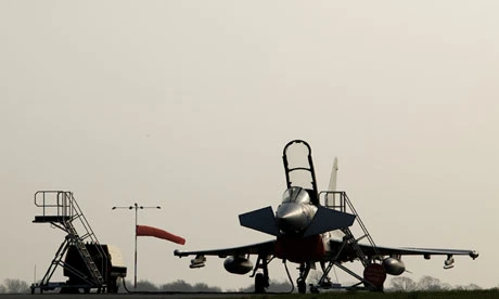 Anh “chào hàng” máy bay chiến đấu tại Trung Đông