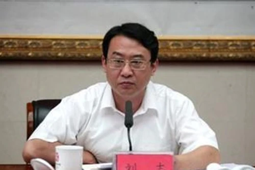 Cựu quan chức Bắc Kinh ra tòa vì nhận hối lộ
