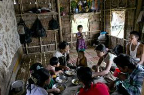 Myanmar: 30 trẻ em tử vong vì căn bệnh lạ