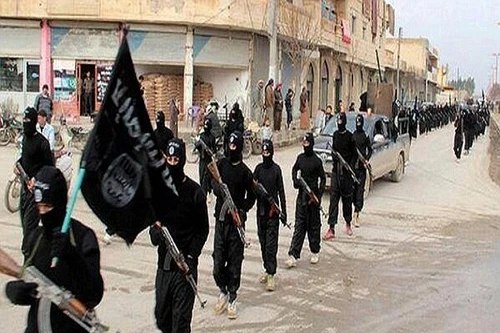 IS lên kế hoạch “giết chết phương Tây” bằng Ebola và kim tiêm nhiễm độc