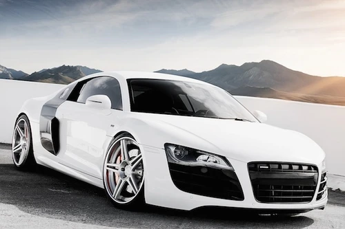Audi R8 2015 cải tiến lớn về động cơ và công nghệ