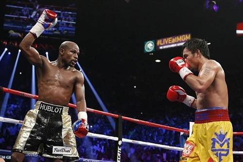 Mayweather lên mặt, gọi Pacquiao là "kẻ hèn nhát"
