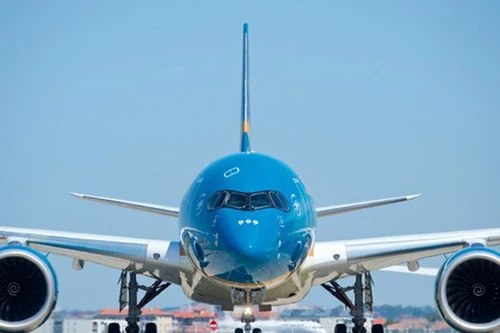 Siêu máy bay A350 gặp sự cố tụt áp suất, 1 tiếp viên bị thương