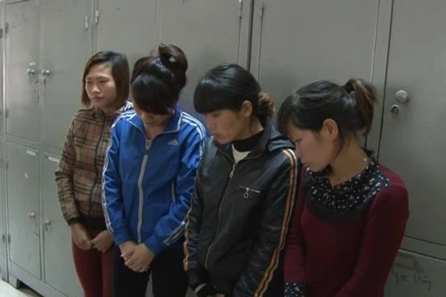 Bắt ổ nhóm ép người dân phải mua tăm nhân đạo