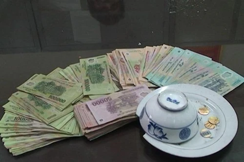 Triệt phá sới đánh bạc dưới hình thức xóc đĩa