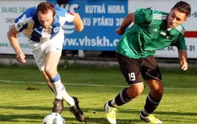 Hoàn tất hồ sơ, Nguyễn Michal sẵn sàng “thử việc” tại ĐTVN