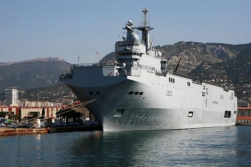 Pháp lại trì hoãn bàn giao tàu lớp Mistral cho Nga