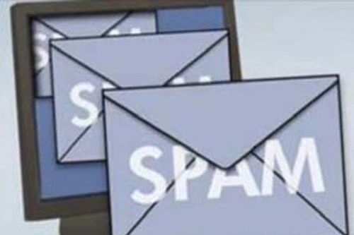 Bị bắt vì gửi thư quấy rối tình cũ