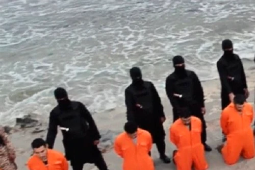 Dọa chặt đầu bạn gái cũ vì bị kích động bởi video của IS