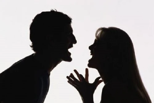 Quy tắc tranh cãi để không làm rạn nứt tình cảm vợ chồng