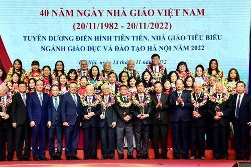 Trân trọng sự đóng góp của những anh hùng thầm lặng