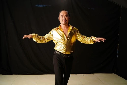 Tiết lộ về tạo hình đặc biệt của diễn viên Tiến Luật trong phim “Nghề siêu dễ” 