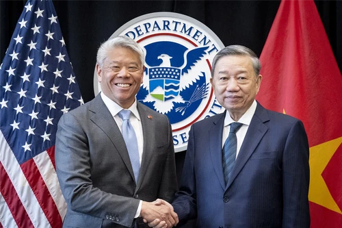 Việt Nam tăng cường hợp tác quốc tế chống khủng bố