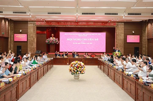 Ban hành Nghị quyết về Hội nghị chuyên đề Ban Chấp hành Đảng bộ TP Hà Nội