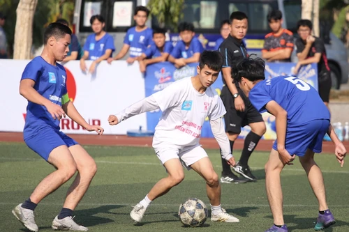 Những đội bóng gây ấn tượng nhất vòng bảng