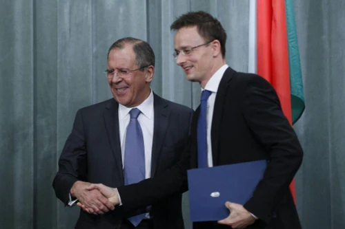 Liên minh châu Âu bất đồng trong “cuộc chiến không tiếng súng” với Nga 