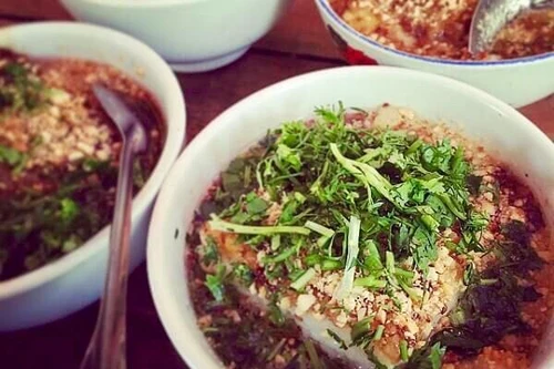 Ghét nhau ăn bánh cao sằng 