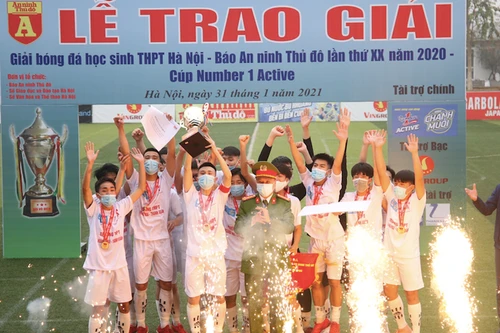 Rực sáng “World Cup” lứa tuổi học trò