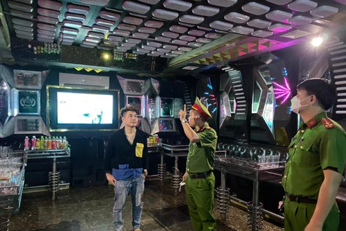 Siết chặt quản lý các cơ sở kinh doanh karaoke trên địa bàn Thủ đô 