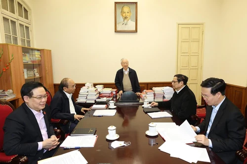 Đánh giá vấn đề nổi bật của đất nước, tình hình quốc tế và nhiệm vụ trọng tâm thời gian tới